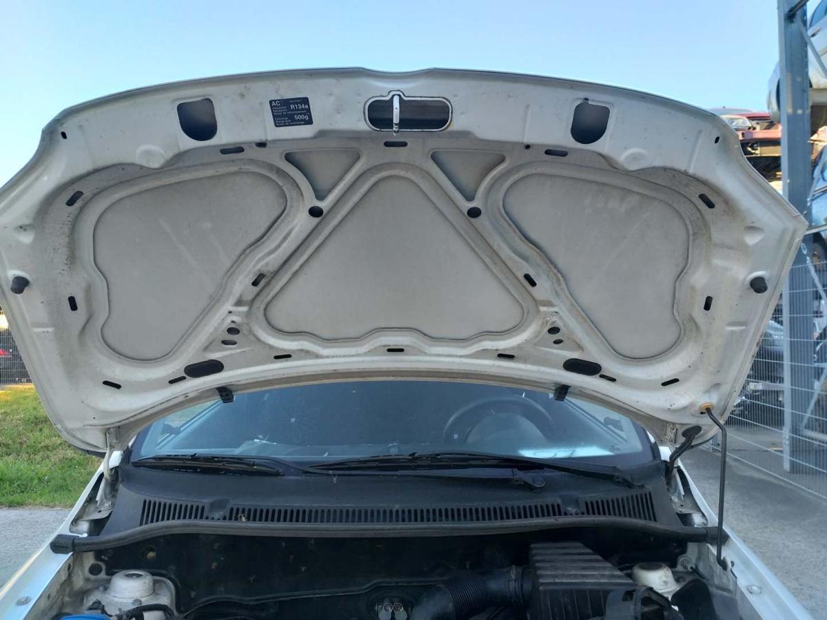 VW Fox original Motorhaube LB9A Candyweiss Bj.2010